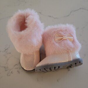 New Sparkly Pink Maplelea Winter Boots for 18 Inch Dolls